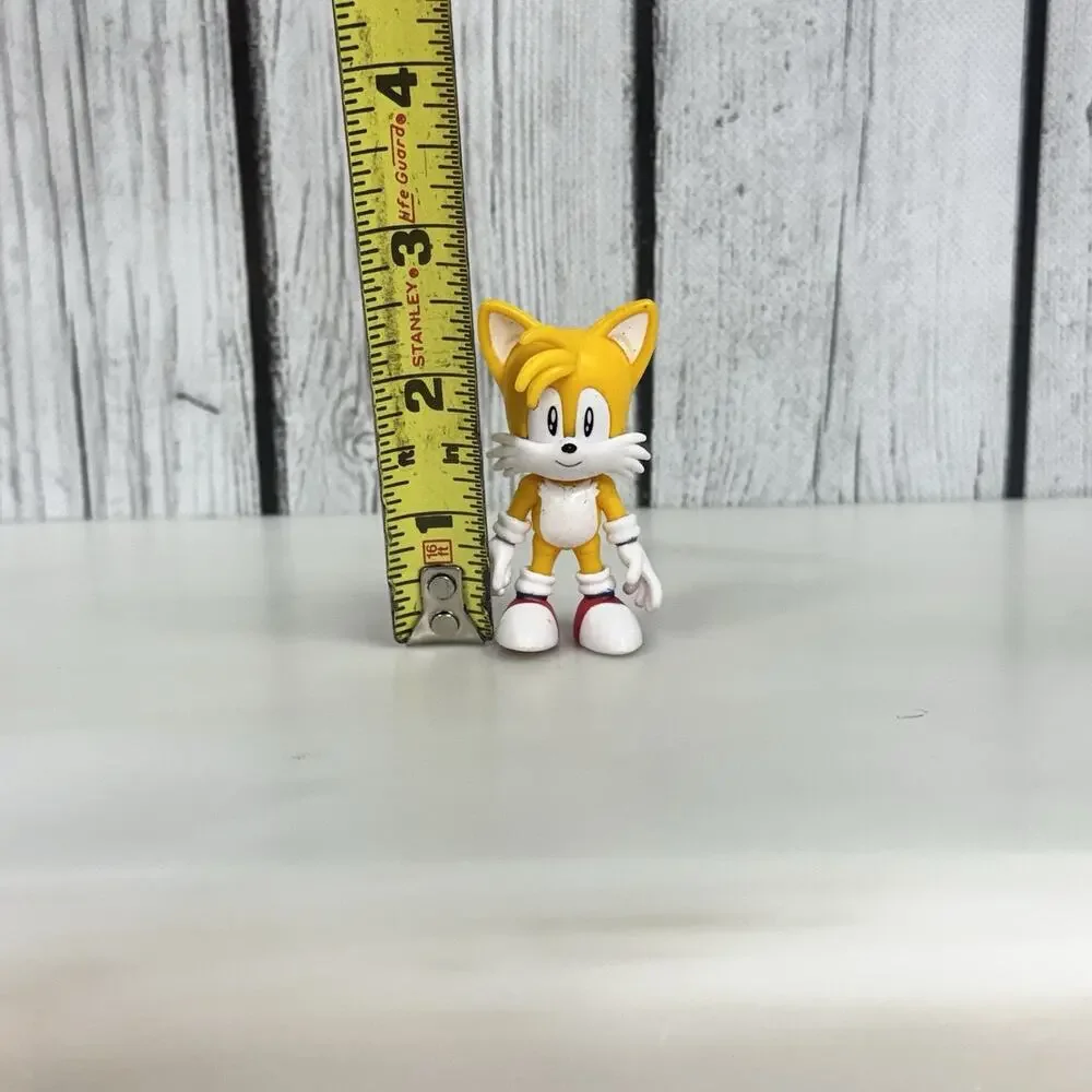 2 SEGA Jakks Sonic The Hedgehog Knuckles Tails Action Figure 2.5